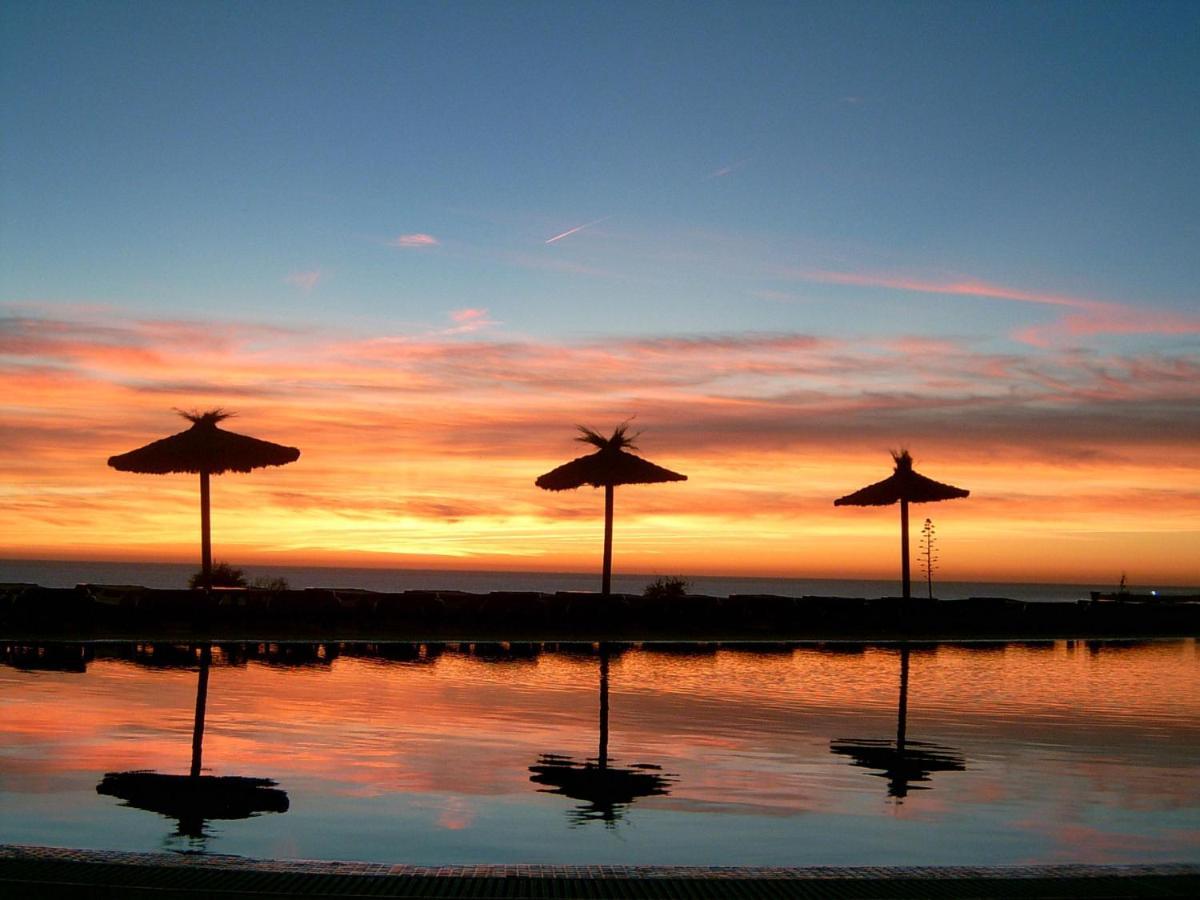 Hotel Garbi Costa Luz Conil De La Frontera Esterno foto
